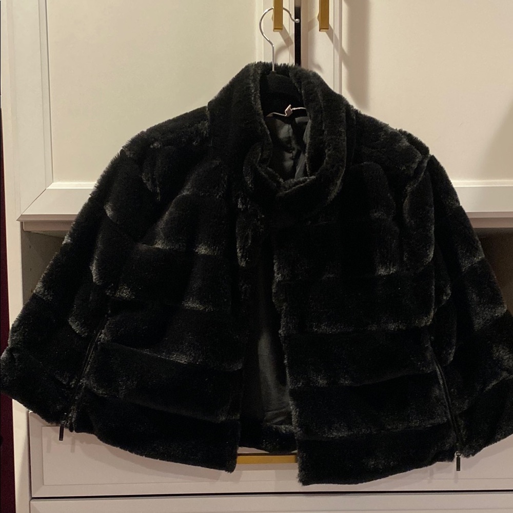 BCBG Generation Black Faux Fur Cape